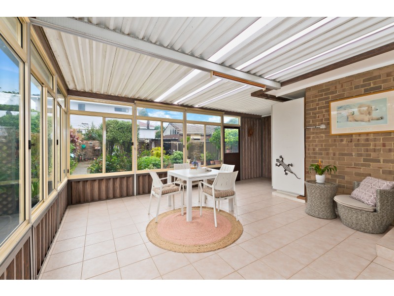16 Roslyn Avenue, Brighton-le-sands NSW 2216