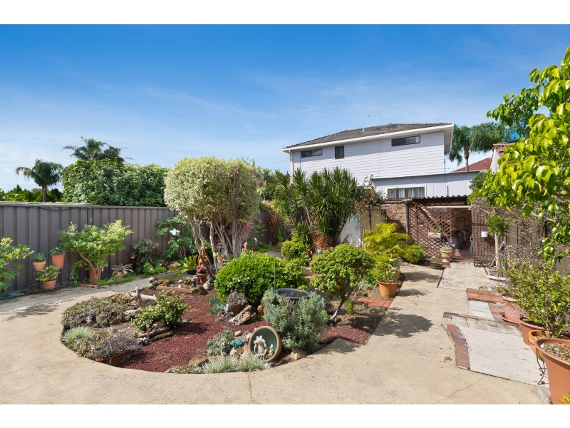 16 Roslyn Avenue, Brighton-le-sands NSW 2216