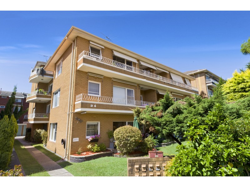 24 Crawford Road, Brighton-le-sands NSW 2216