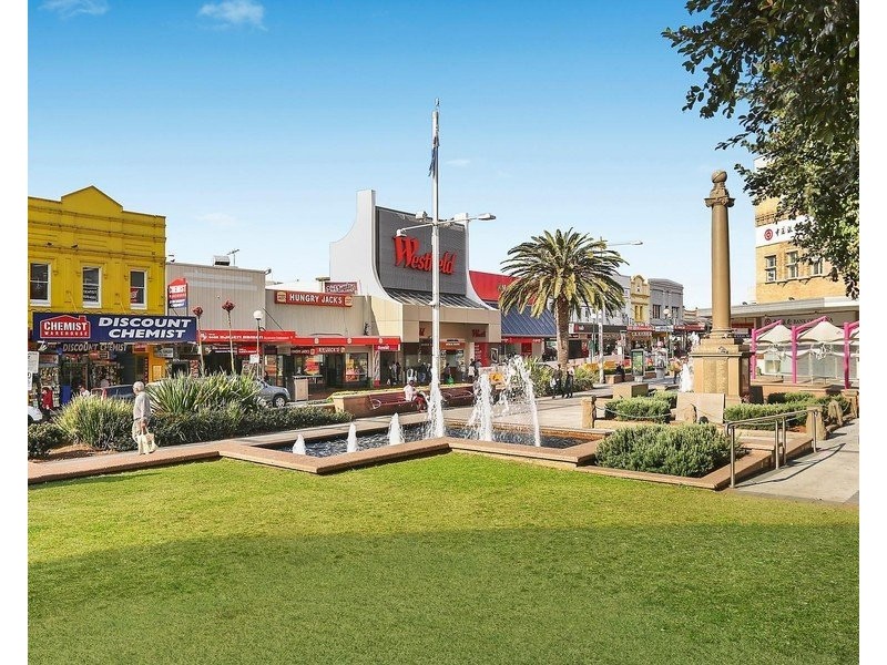 2/36  Bassett Street, Hurstville NSW 2220