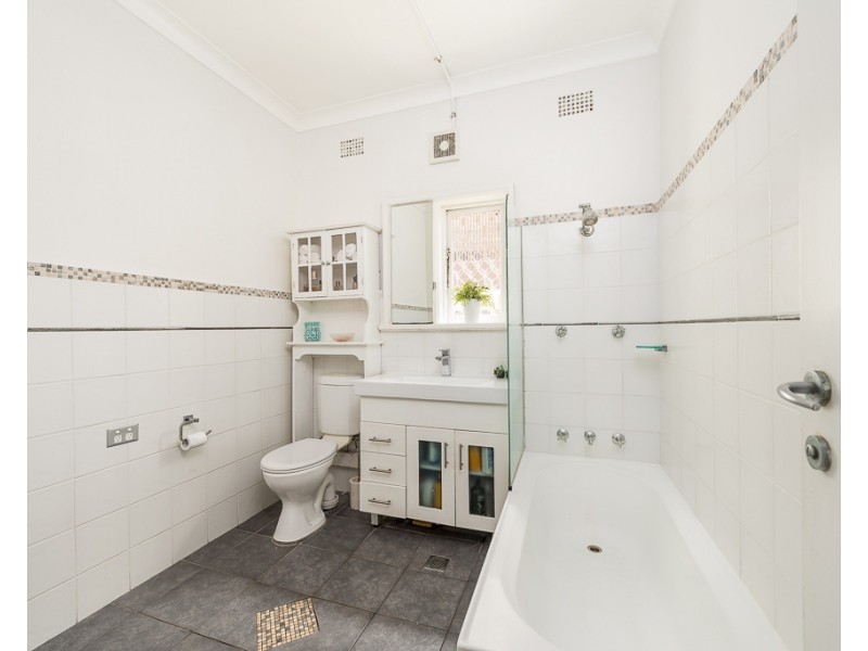 2/21 Trafalgar Street, Brighton-le-sands NSW 2216