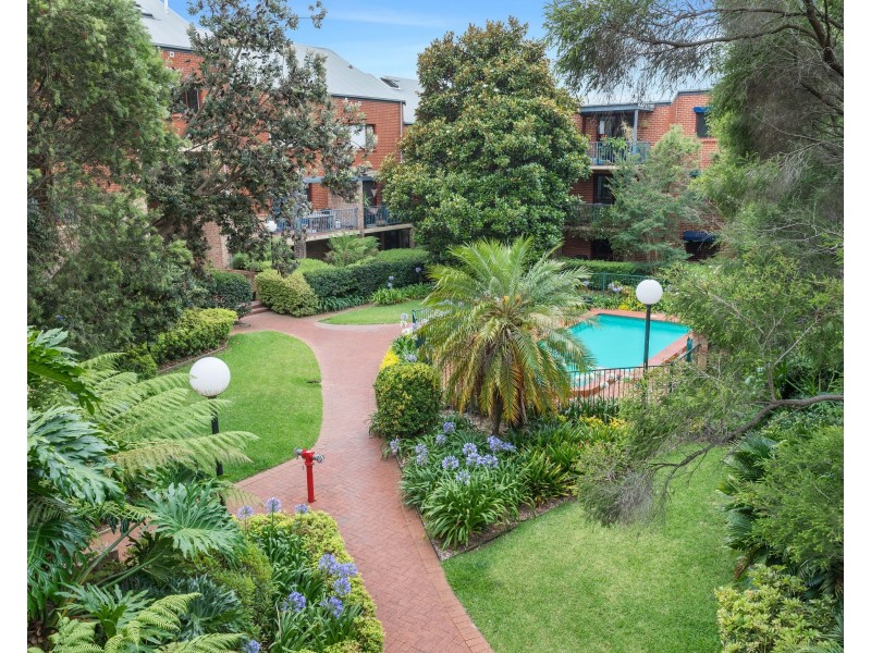 1/10 Kensington Street, Waterloo NSW 2017