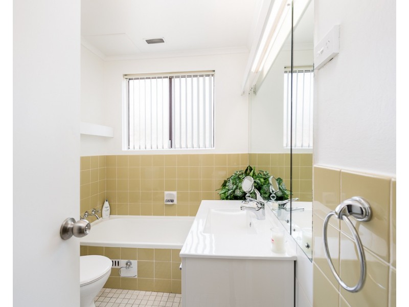 4/145 The Grand Parade, Monterey NSW 2217