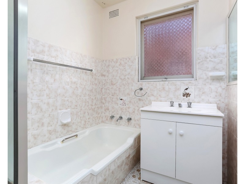 41 Banks Street, Monterey NSW 2217