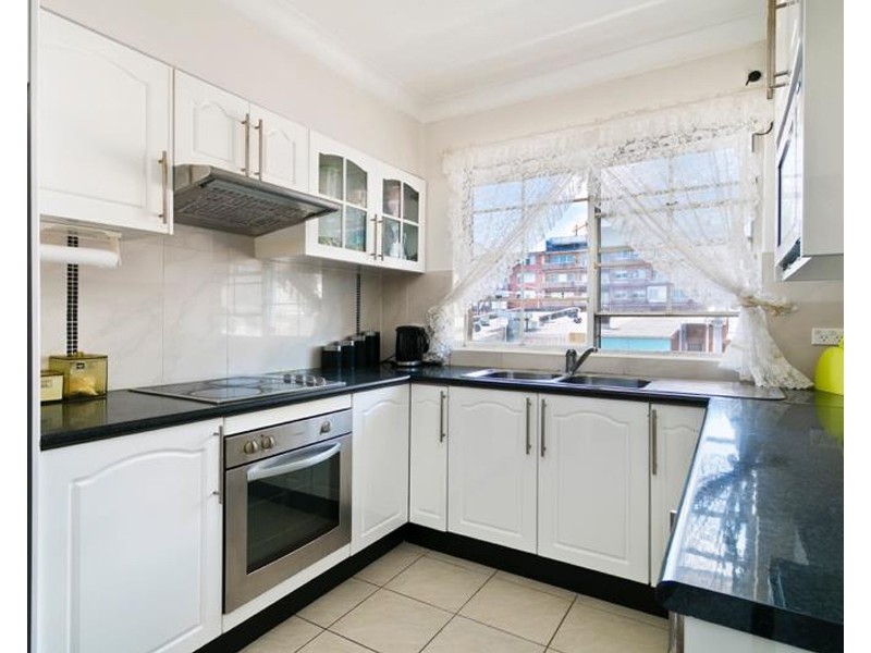 9-11 The Boulevarde, Brighton-le-sands NSW 2216