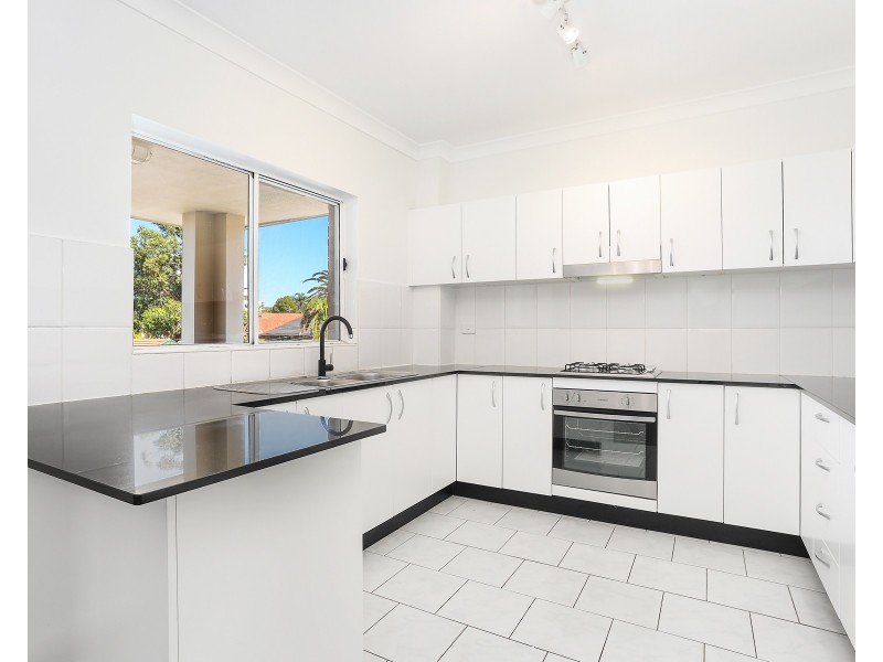 5 Ashton Street (entry via Chandler Street), Rockdale NSW 2216