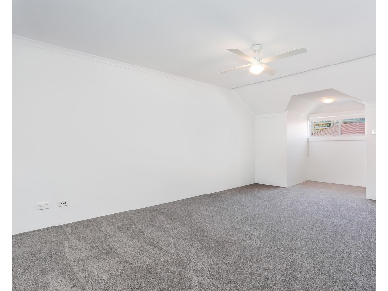 5 Ashton Street (entry via Chandler Street), Rockdale NSW 2216