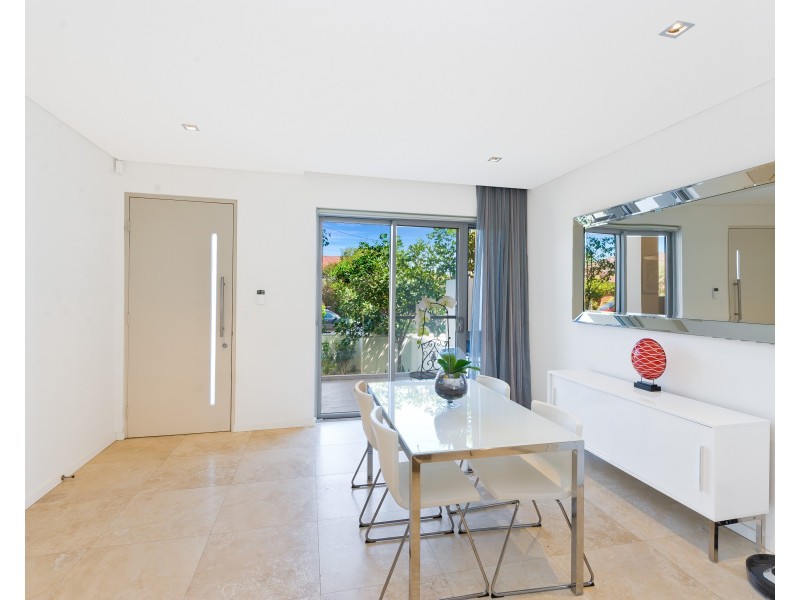 5 Moate Avenue, Brighton-le-sands NSW 2216