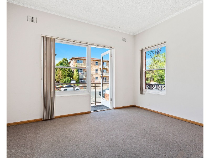 35 Queens Road, Brighton-le-sands NSW 2216