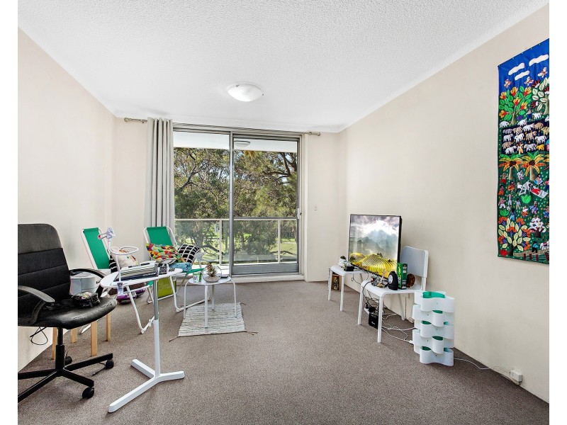 28 Evans Avenue, Eastlakes NSW 2018