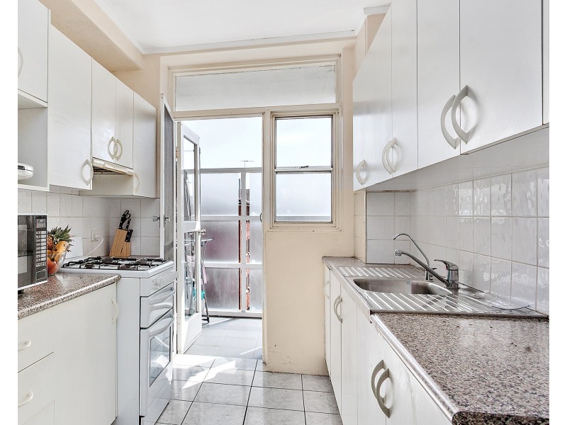 28 Evans Avenue, Eastlakes NSW 2018