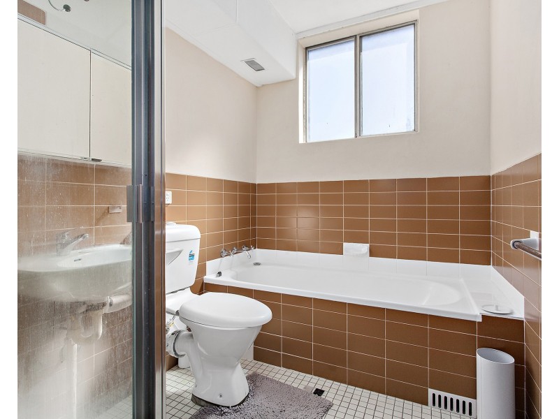 28 Evans Avenue, Eastlakes NSW 2018