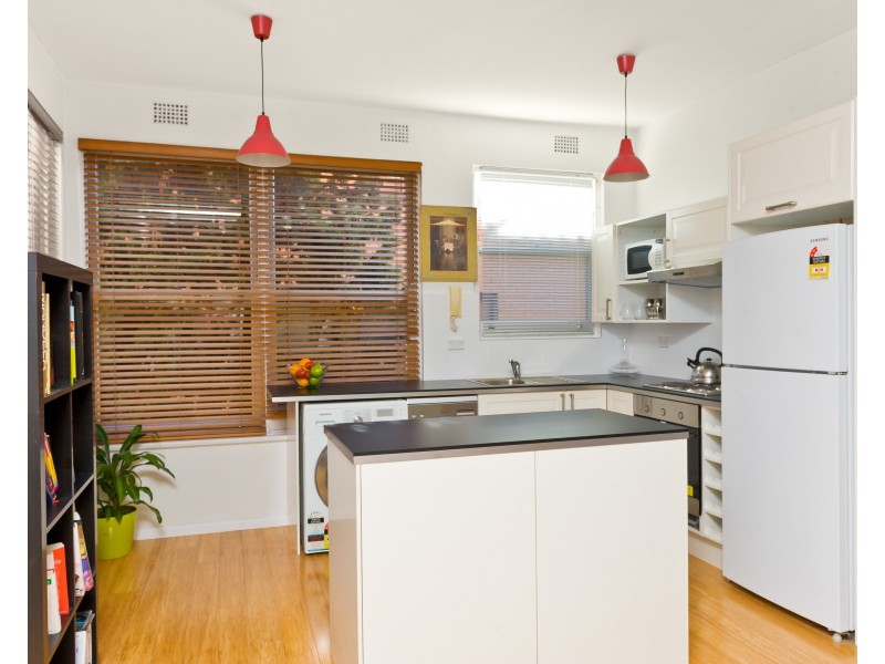 5 Queens Road, Brighton-le-sands NSW 2216