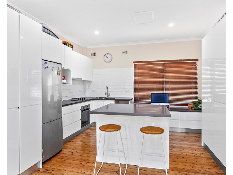 186 Russell Avenue, Dolls Point NSW 2219