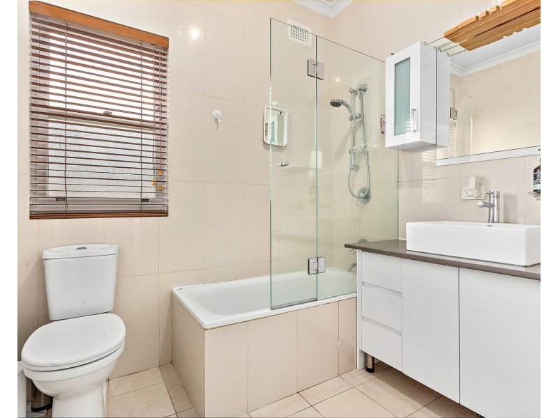 186 Russell Avenue, Dolls Point NSW 2219