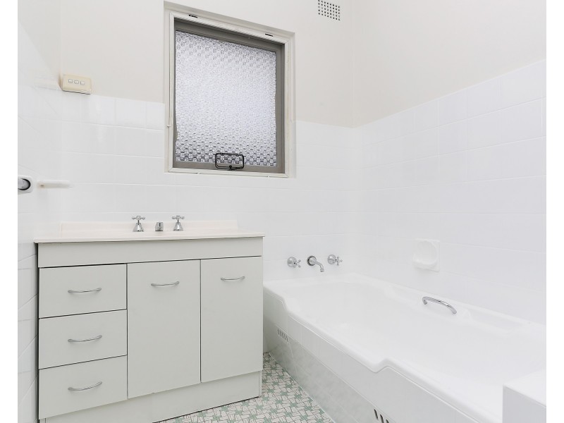 30-32 Banks Street, Monterey NSW 2217