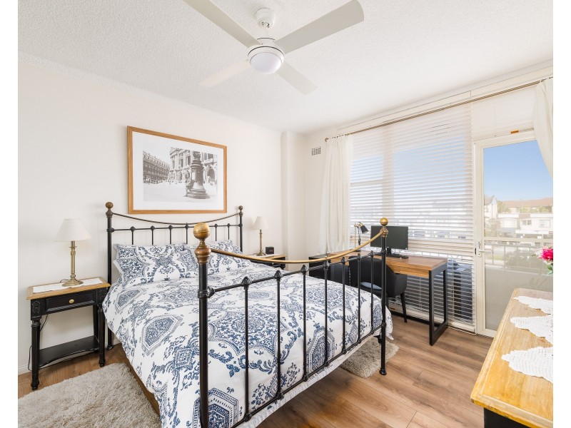 4/136 Chuter Avenue, Ramsgate Beach NSW 2217