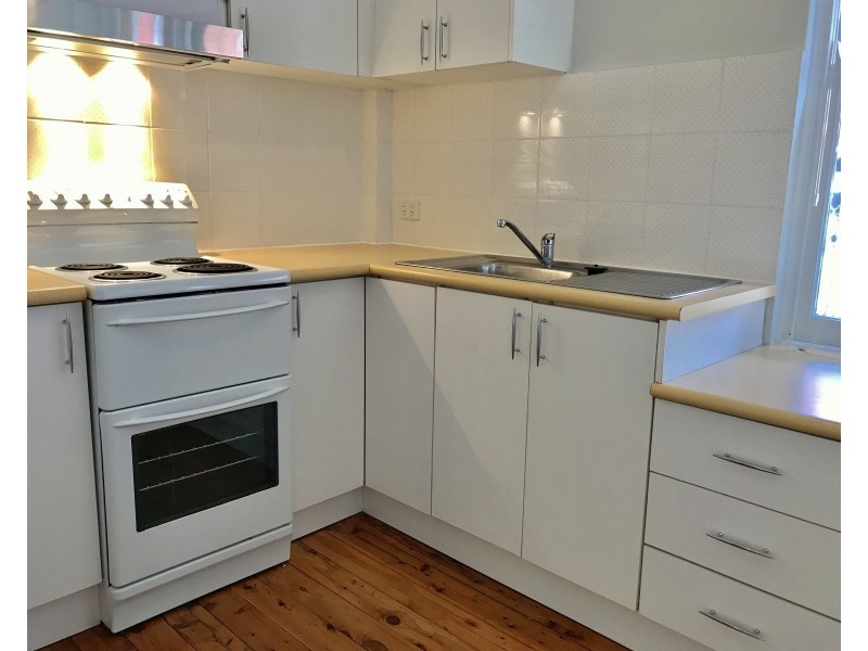 3/180 Russell Avenue, Dolls Point NSW 2219