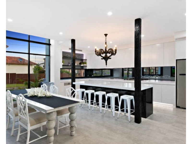 11 Archbald Avenue, Brighton-le-sands NSW 2216