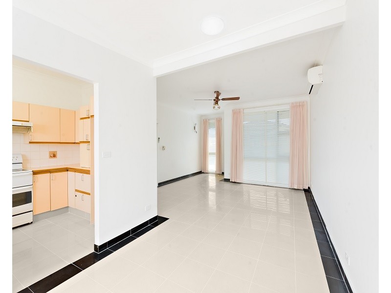 2/3 Banks Street, Monterey NSW 2217