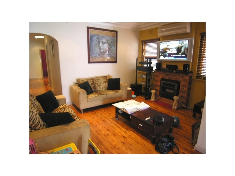 24 Rocky Point Road, Kogarah NSW 2217