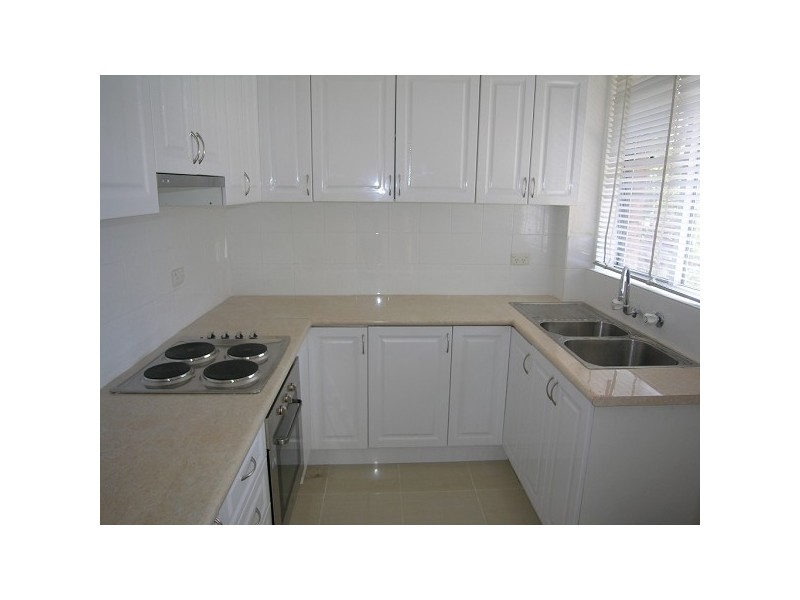 6-8 Queens Road, Brighton-le-sands NSW 2216