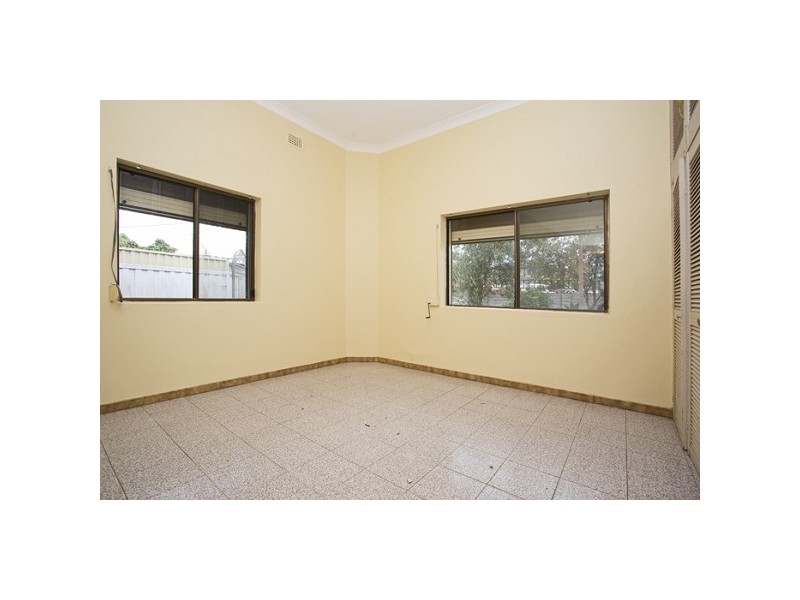 12 General Holmes Drive, Brighton-le-sands NSW 2216