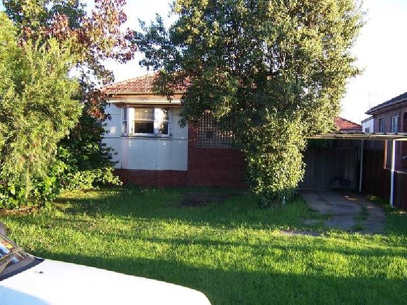 2 REID STREET, Merrylands NSW 2160