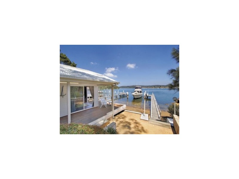 96 Daleys Avenue, Daleys Point NSW 2257