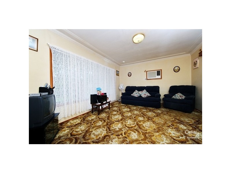 24 Kent Gardens, Soldiers Point NSW 2317