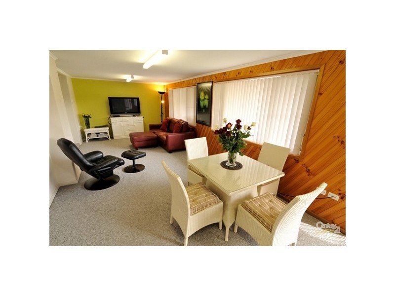 16 Robinson Street, Anna Bay NSW 2316