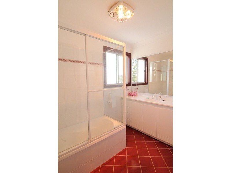 16 Robinson Street, Anna Bay NSW 2316