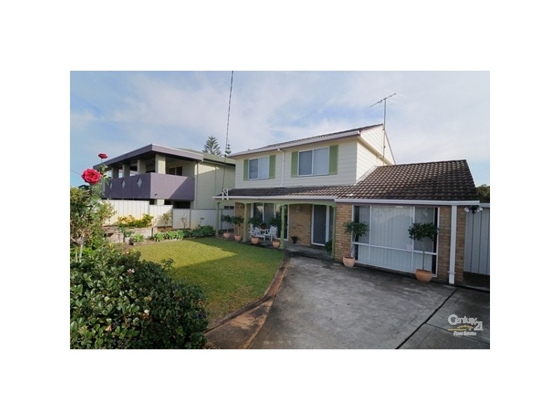 16 Robinson Street, Anna Bay NSW 2316