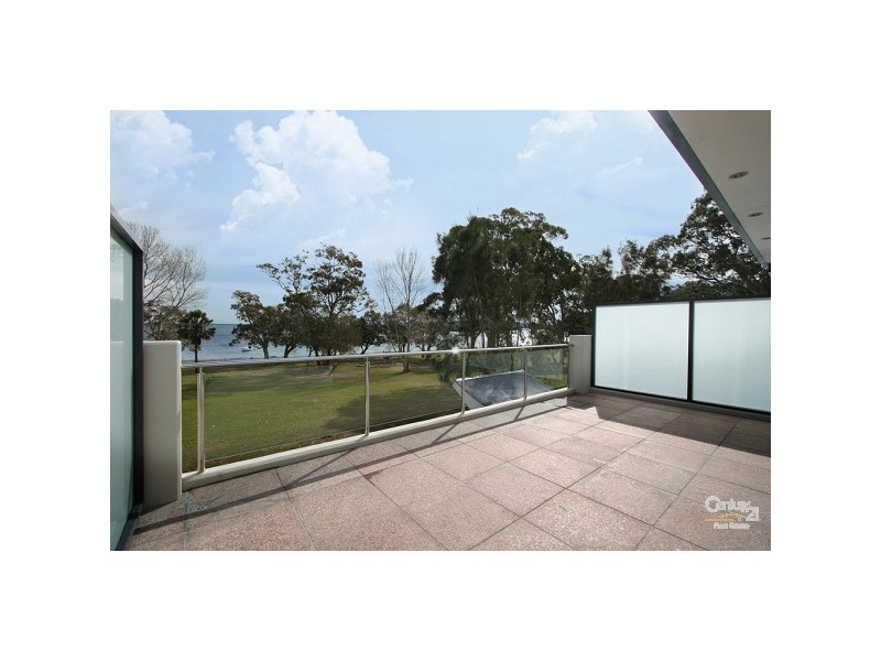 1/28-30 Cromarty Road, Soldiers Point NSW 2317