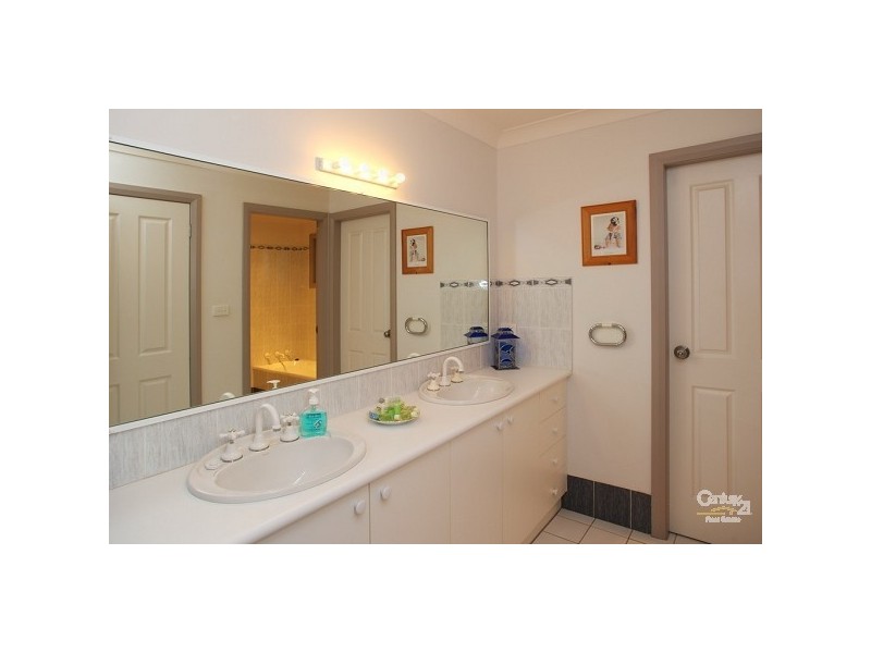 11 Tingara Road, Nelson Bay NSW 2315