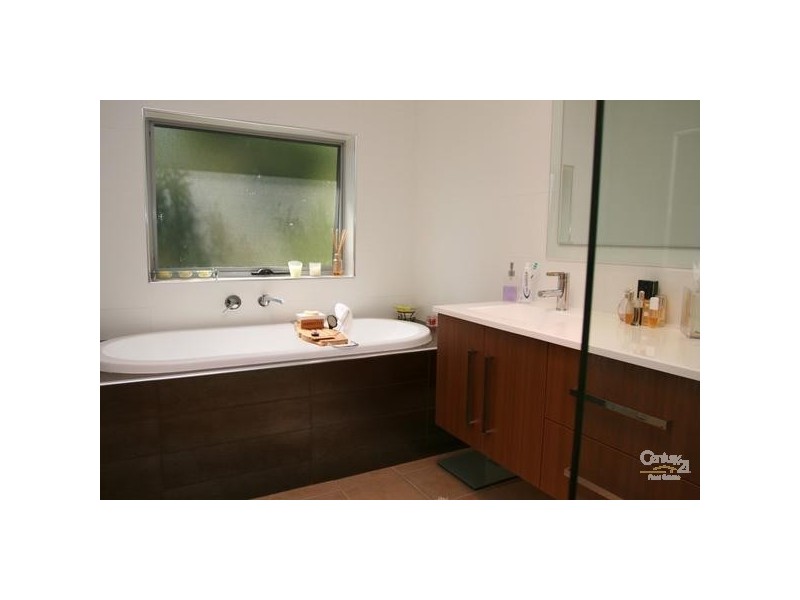 37 Andrew Close, Boat Harbour NSW 2316