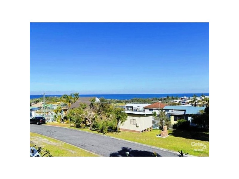10 Boat Harbour Road, Boat Harbour NSW 2316