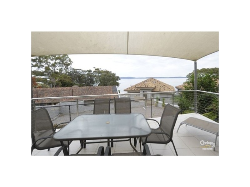 72 Thurlow Avenue, Nelson Bay NSW 2315