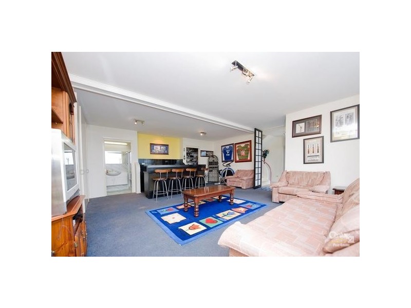 17 Wallawa Road, Nelson Bay NSW 2315