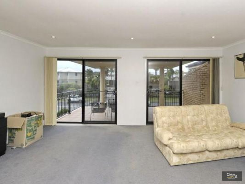 21/262 Sandy Point Road, Salamander Bay NSW 2317