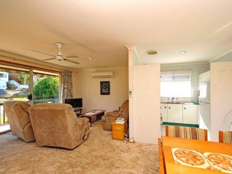 13 Raymond Avenue, Salamander Bay NSW 2317