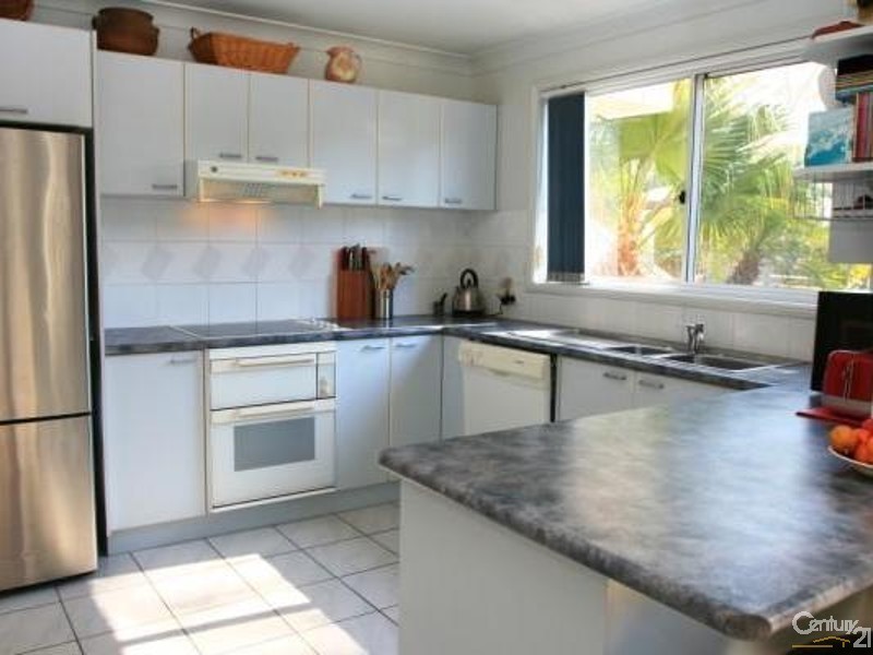 3/32 Boronia Drive, Salamander Bay NSW 2317