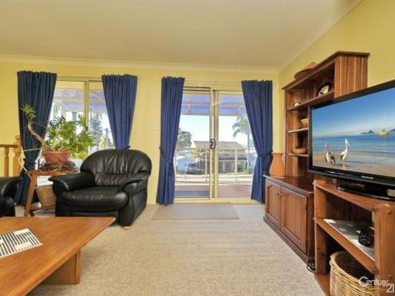 62 Soldiers Point Road, Soldiers Point NSW 2317