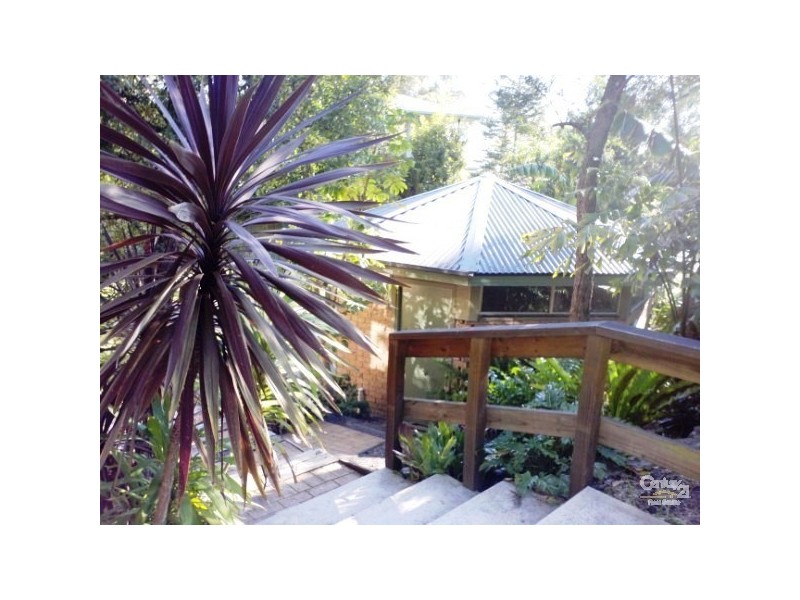 2A Canomii Close, Nelson Bay NSW 2315