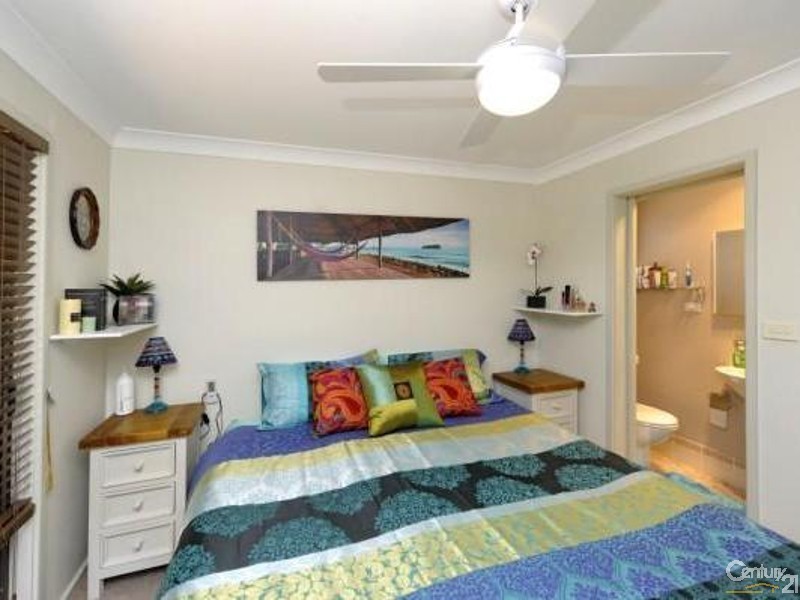 2/39 Wallawa Road, Nelson Bay NSW 2315