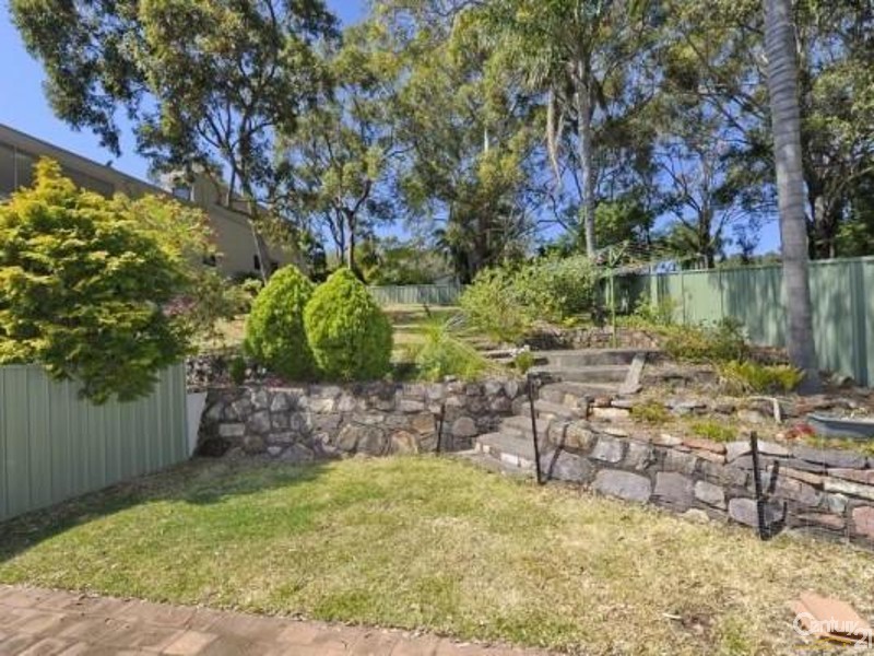 2/39 Wallawa Road, Nelson Bay NSW 2315
