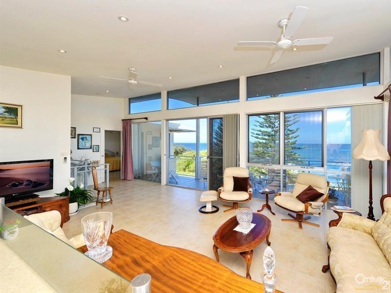 33 Kingsley Drive, Boat Harbour NSW 2316