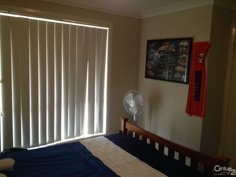 19 Sinclair Drive, Tea Gardens NSW 2324