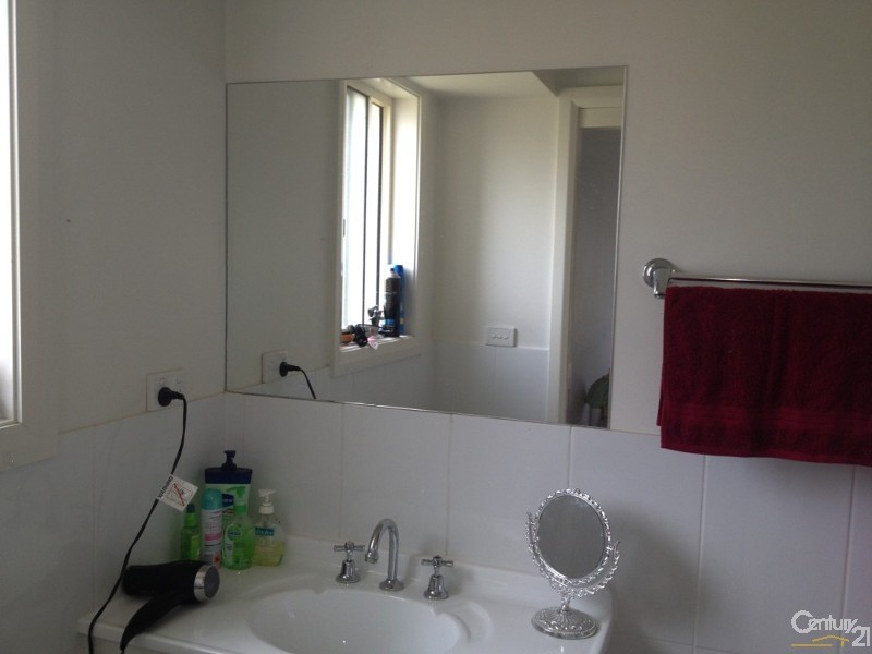 19 Sinclair Drive, Tea Gardens NSW 2324