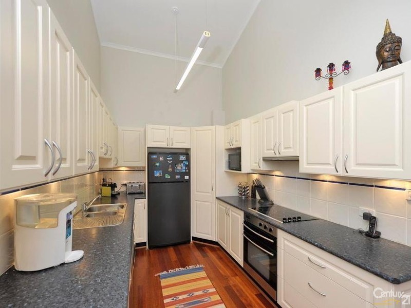 2/39 Wallawa Road, Nelson Bay NSW 2315
